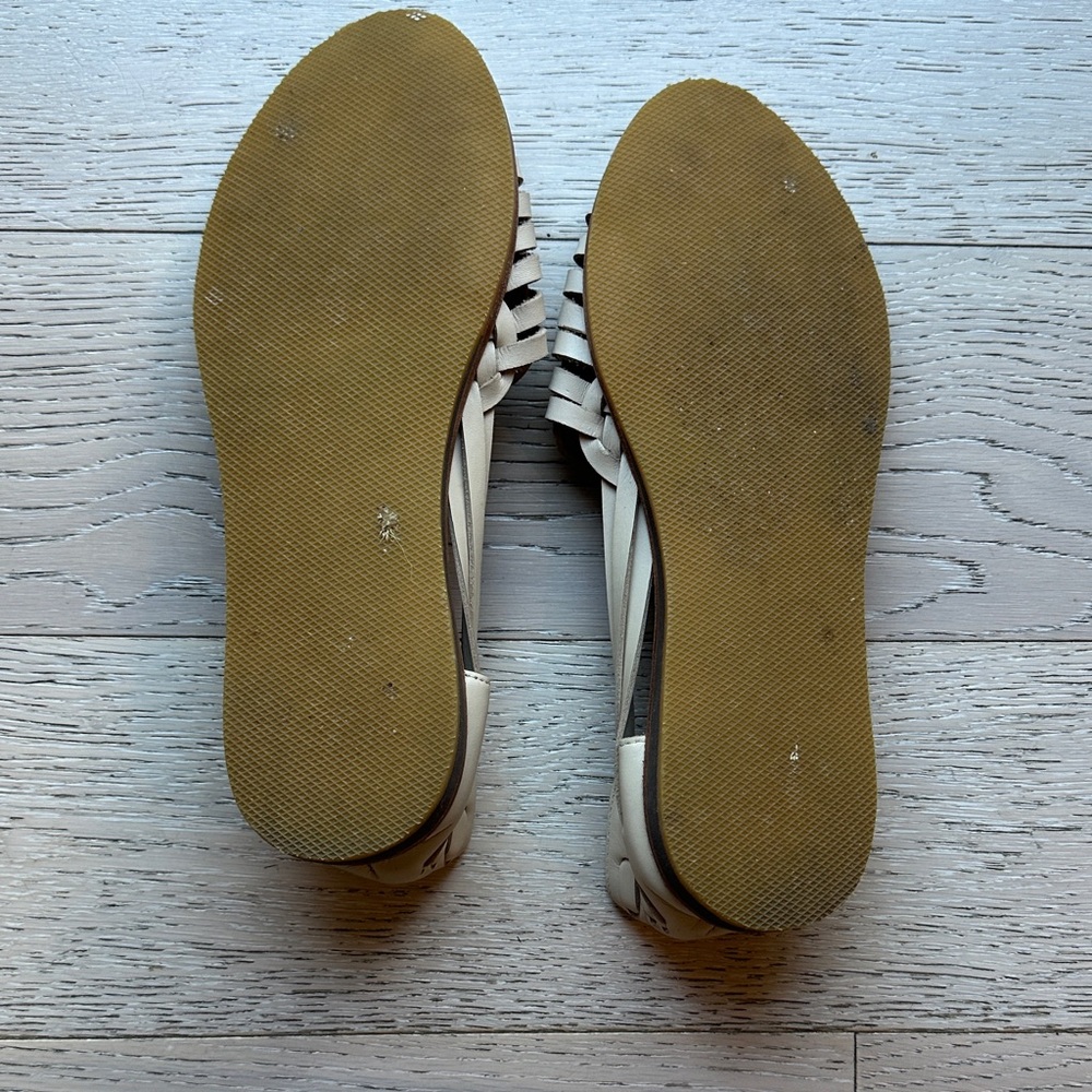 Nisolo Women's Huarache Flats Bone - Size 8 - Picture 2 of 4